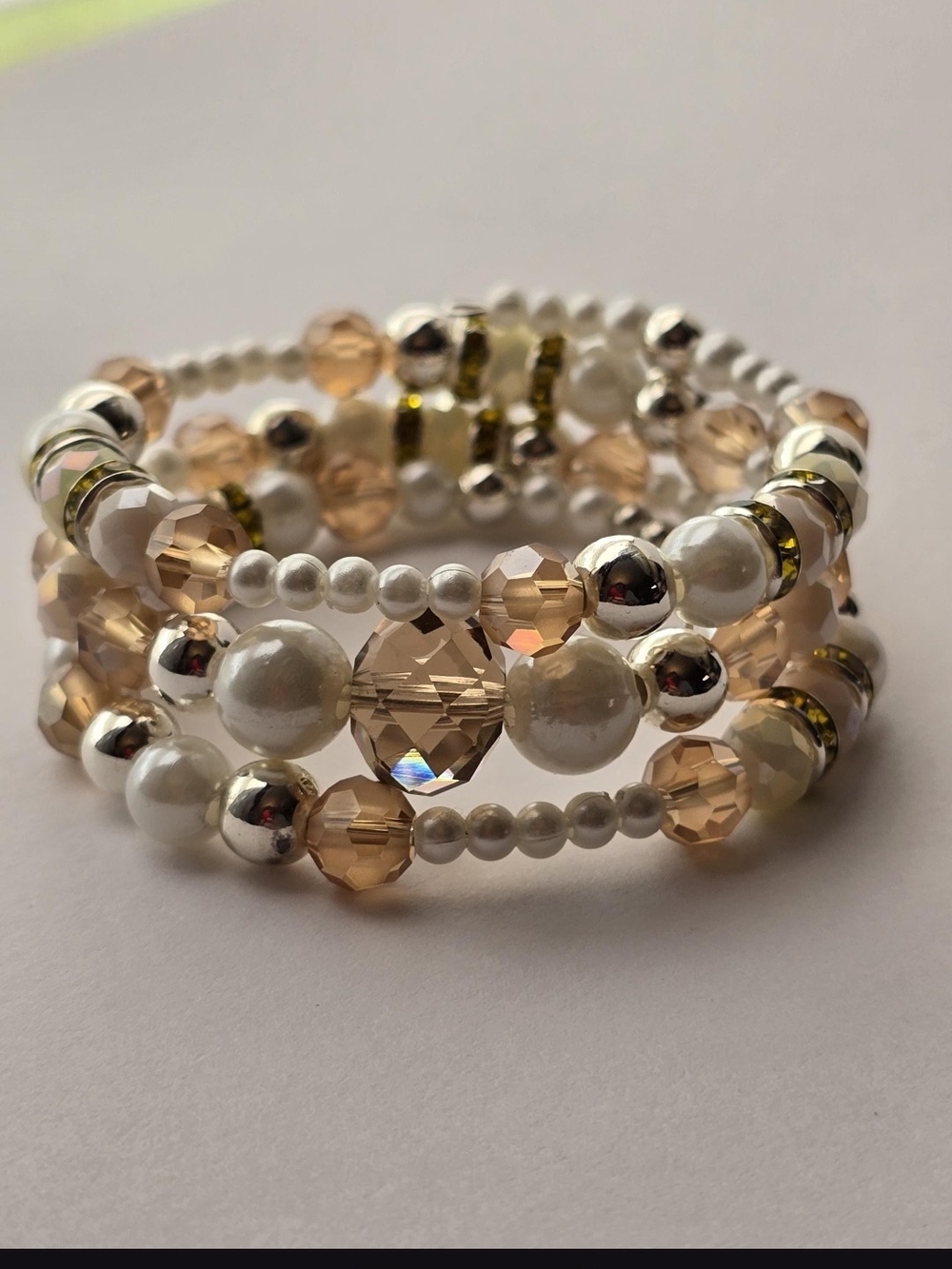 Elegant Pearl & Champagne Glass Beads Memory Wire Bracelet - Unbranded